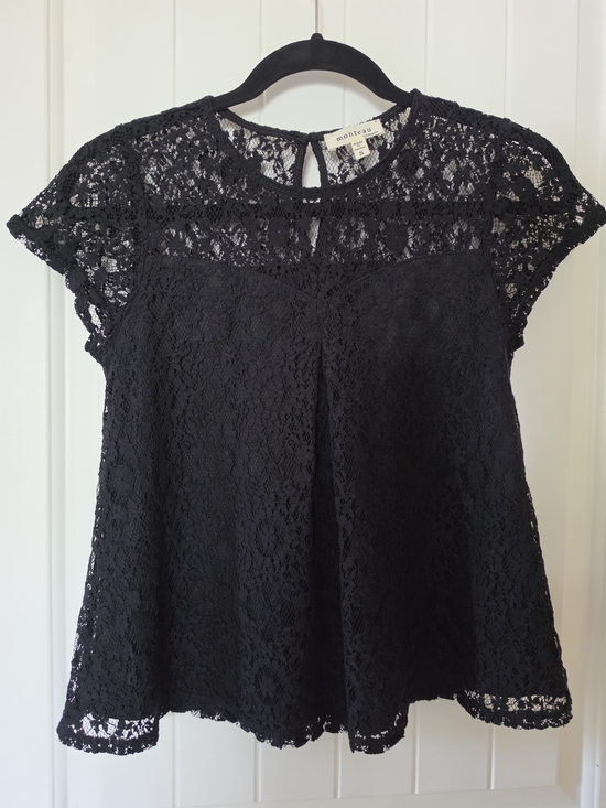 Monteau Tops - Monteau Black Lace Short-Sleeve Top